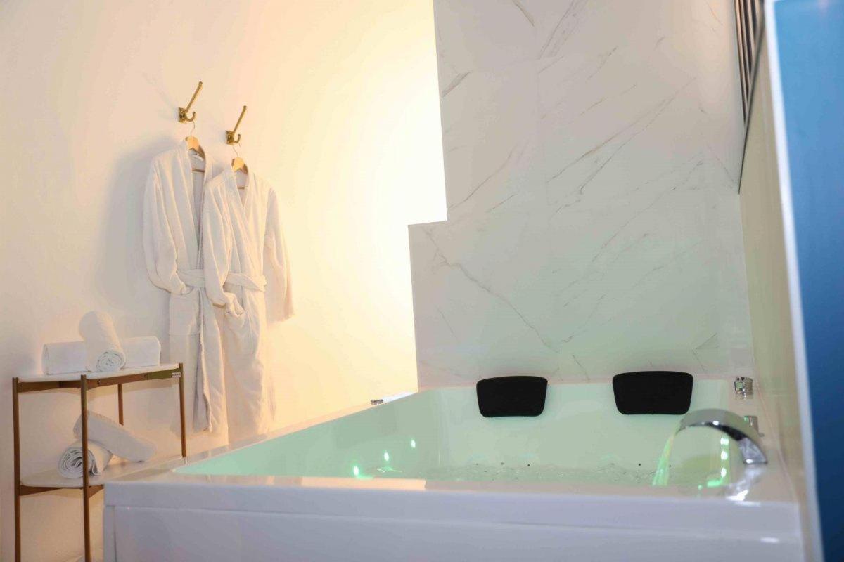Rene Egger Otel Trévoux Dış mekan fotoğraf
